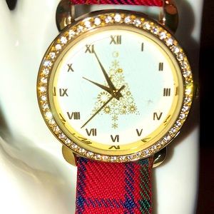 Macy’s charter club goldtone Christmas watch w/rhinestones and Xmas tree NWOT